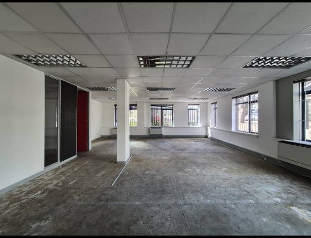 208M² OFFICE TO LET IN ROSEBANK
